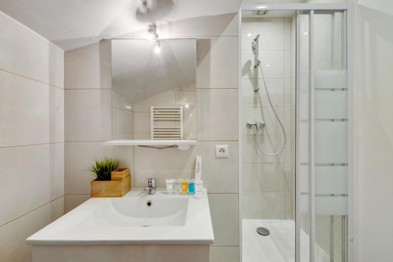 250 Suite Sainte - Superb Apartment In Paris Exterior foto